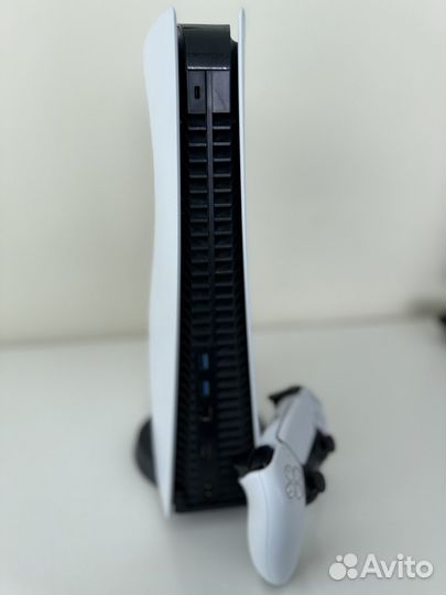 Sony PlayStation 5 с дисководом