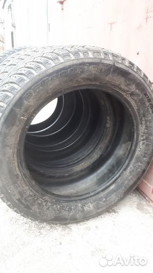 Bfgoodrich g-Force Stud 215/55 R16