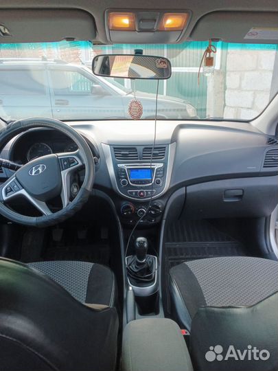 Hyundai Solaris 1.6 МТ, 2014, 140 000 км