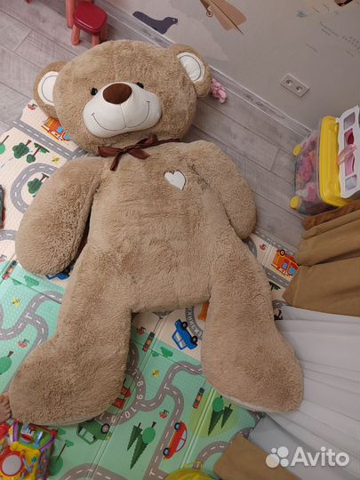 Большие плюшевые медведи