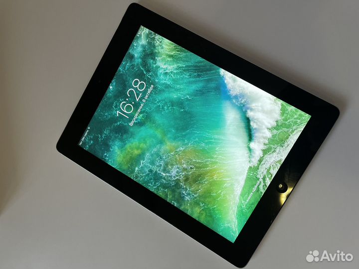 iPad 4 wi-fi, cellular (сим карта). 16 GB