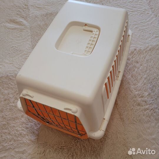 Переноска для кошек пластиковая