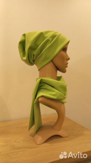 Комплект шапка и шарф женский