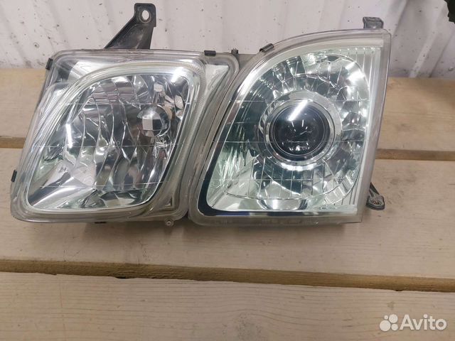 Фара левая Lexus LX 470 1998-2007