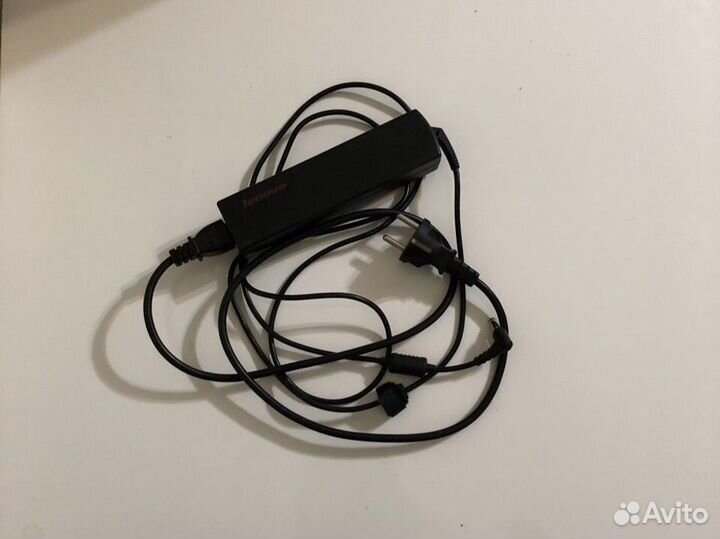 Ноутбук lenovo