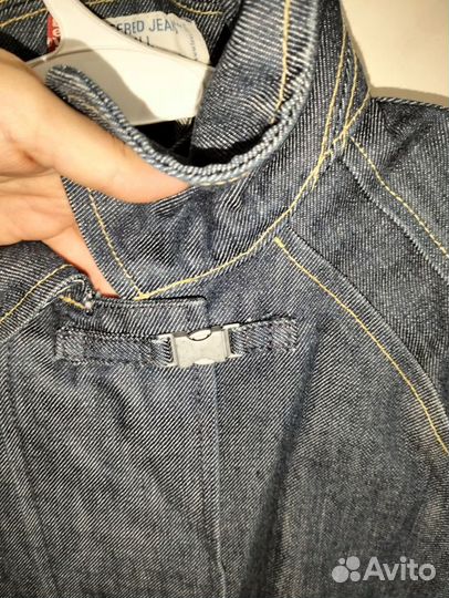 Джинсовое пальто levis engineered jeans S