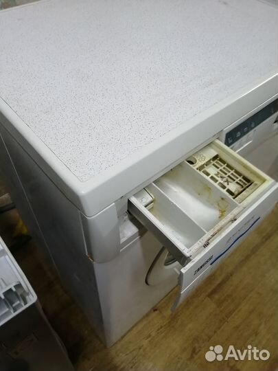 Стиральная машина zanussi 5 кг