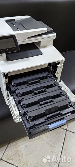 Принтер HP M477fdn Цветной