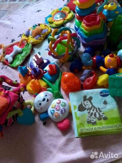 Развивающие игрушки для малышей