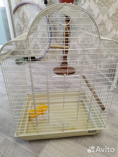 Клетка для крупного попугая
