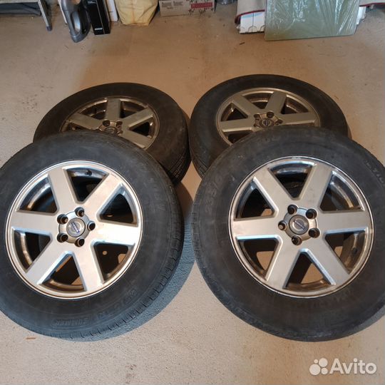 Продается комплект колес на Volvo xc90