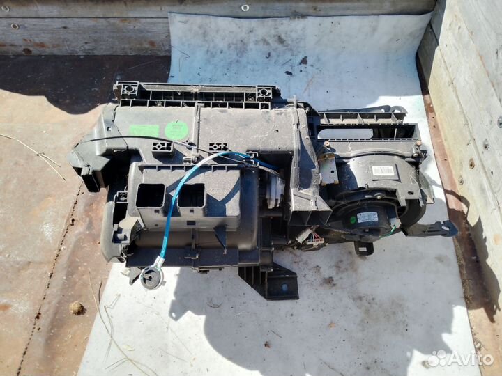 Запчасти на Geely emgrand ес7