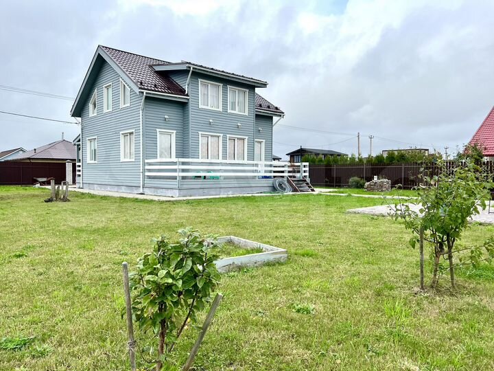 Дом 170 м² на участке 10,8 сот.