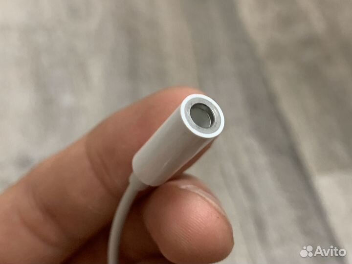Переходник AUX на iPhone Оригинал
