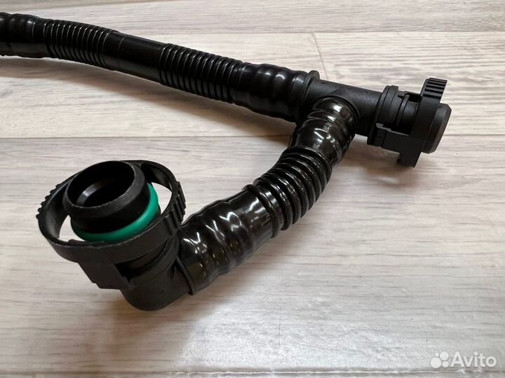 Патрубок вентиляции картерных газов BMW N52