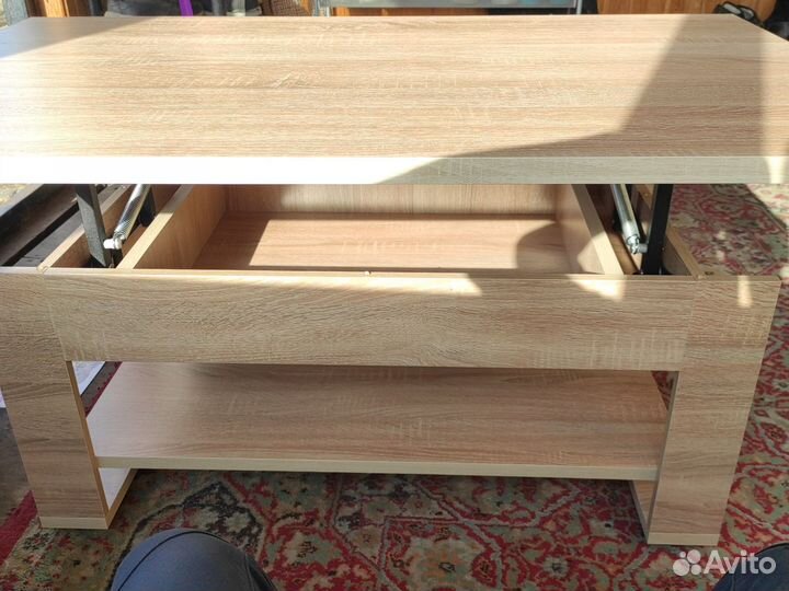 Письменный стол