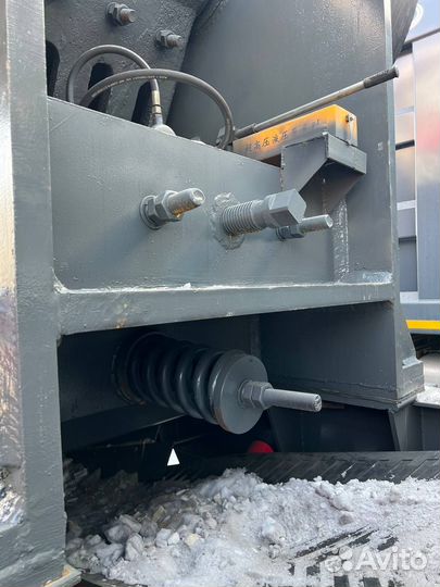 Щековая дробилка pe 600*900