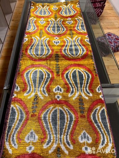 Узбекский шелковый бархат Бахмаль. Шелковый икат