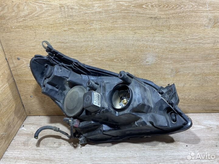 Фара передняя левая Opel Astra H 142474