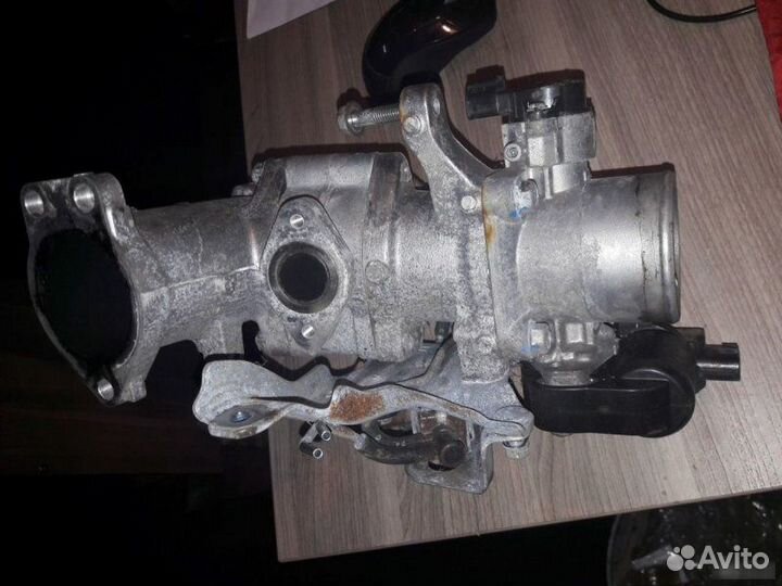 Дроссельная заслонка Toyota Land Cruiser Prado 150