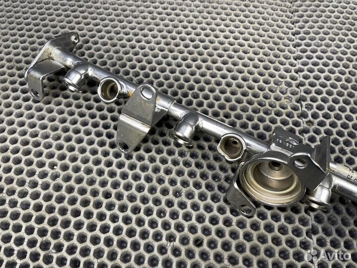 Рейка топливная Jaguar X-Type X400 AJ30