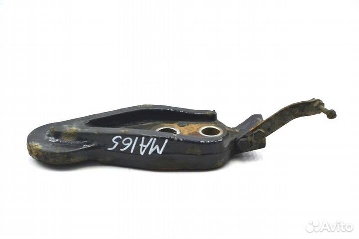 Кронштейн с переднего моста MAN TGA 18.530 (01.00)