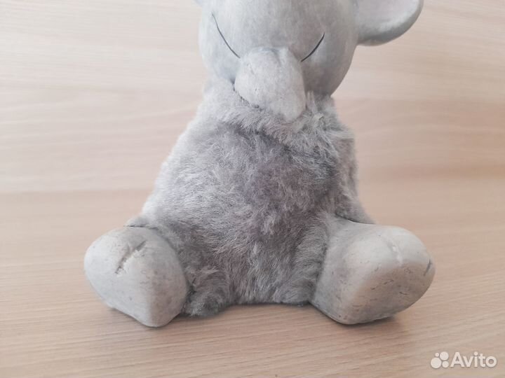 Статуэтка мышка