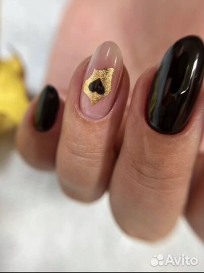 Мастер маникюра