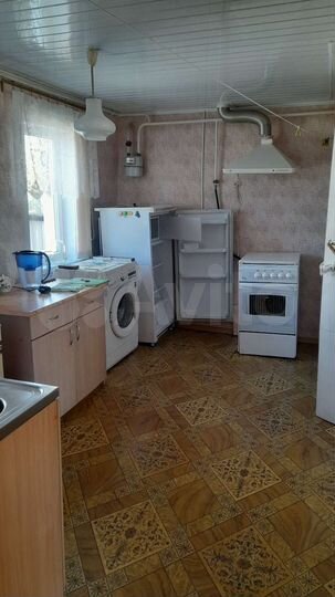 Дом 27 м² на участке 7 сот.