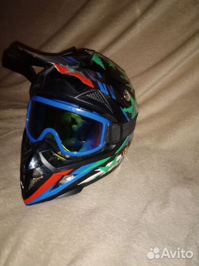 Детский кроссовый шлем