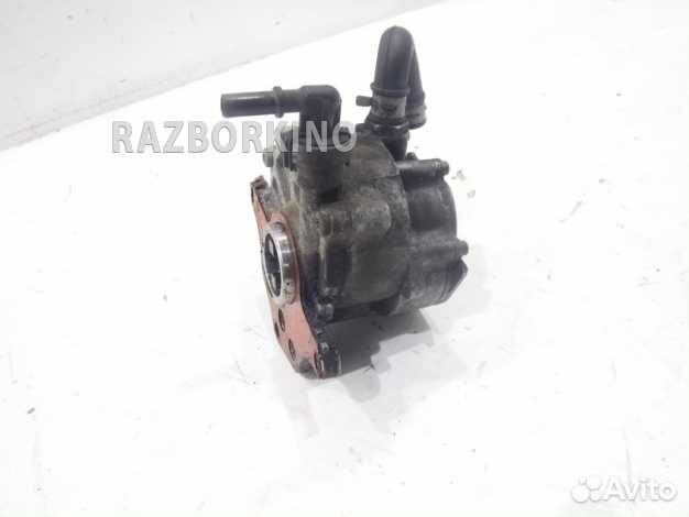 Вакуумный насос двигателя LR001852