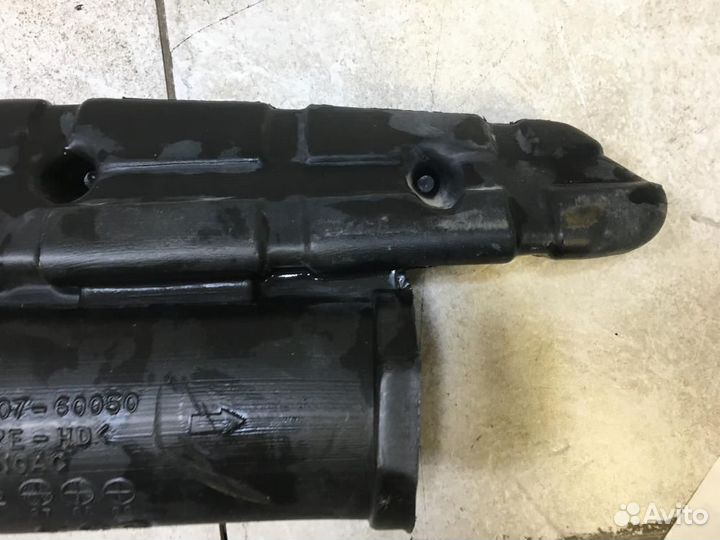 Резонатор воздушного фильтра Toyota Land Cruiser J