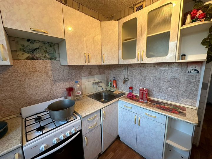 2-к. квартира, 46 м², 5/5 эт.