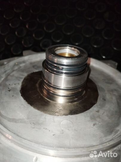 Крышка на кпп mazda premacy