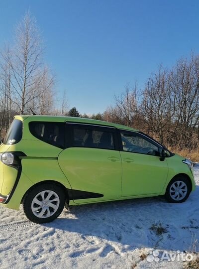 Toyota Sienta 1.5 CVT, 2015, 56 440 км