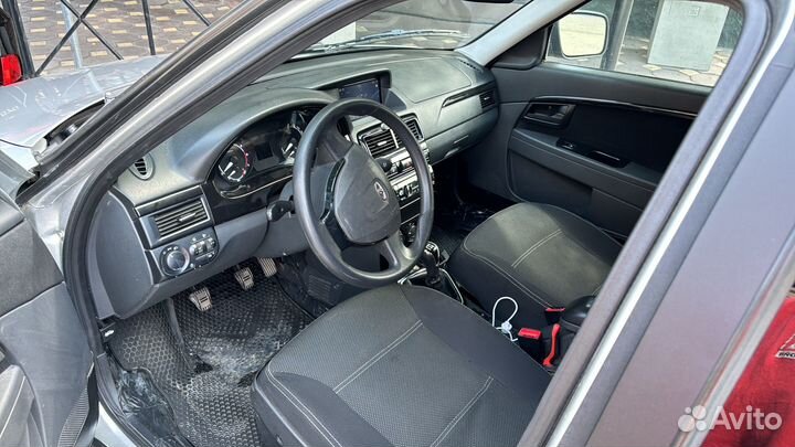 LADA Priora 1.6 МТ, 2017, 255 000 км