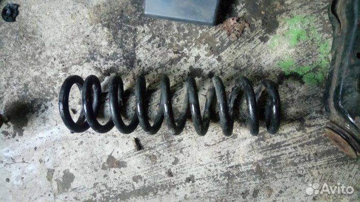 Пружина передняя для Toyota Land Cruiser (200) 20