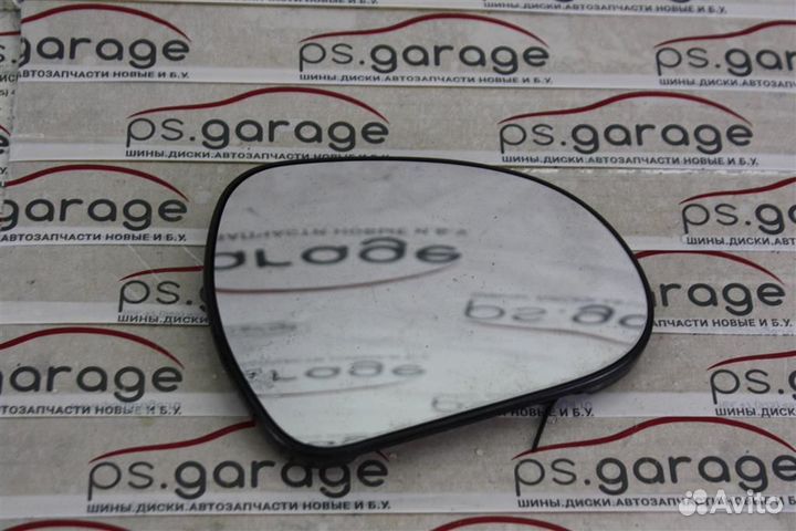 Зеркальный элемент правый Peugeot-Citroen 207