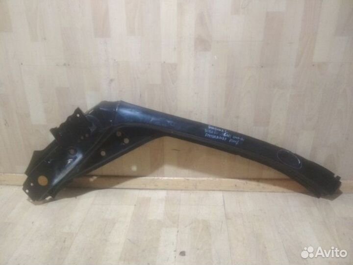 Боковина левая Subaru