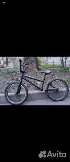 Трюковой велосипед bmx
