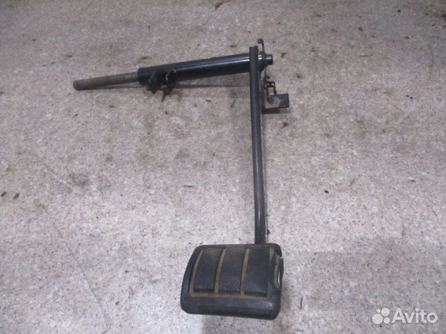 Педаль тормоза Volvo 1062051