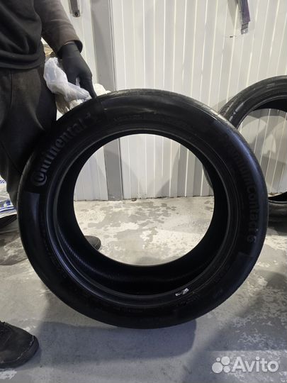 Continental ContiPremiumContact 6 285/45 R22 114Y