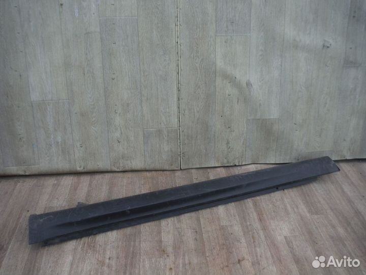 Порог накладка левый suzuki Vitara 2017