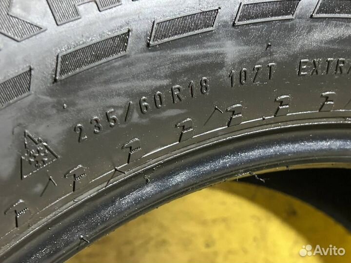 Nokian Tyres Hakkapeliitta 7 SUV 235/60 R18 107T