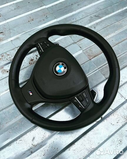 Руль BMW M5 F10/F01