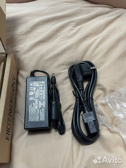 Спутниковый модем SkyEdge II-c Gemini-e S2X IDU