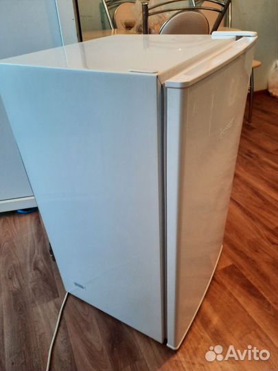 Холодильник маленький
