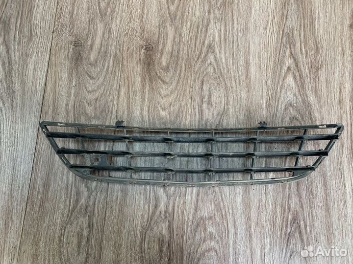 Решетка радиатора Opel Corsa D 2006-2014