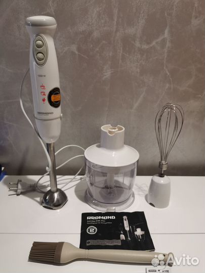 Блендер Redmond RHB-2941