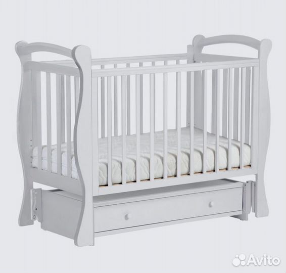 Кровать маятник